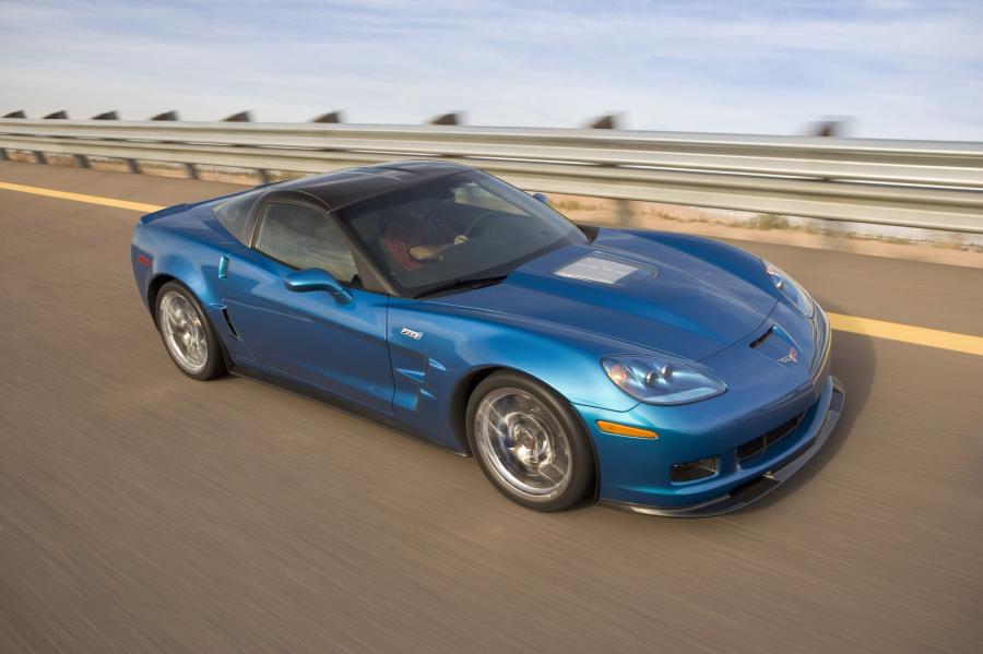  Chevrolet Corvette ZR1 2009 года  (фото 279 из 290)